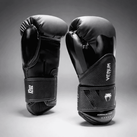 Venum Challenger 4.0. Scales - black